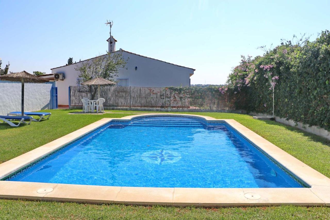 Chalet Cortijo 31 コニル・デ・ラ・フロンテラ エクステリア 写真